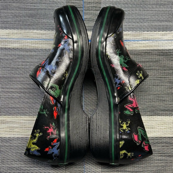 Dansko Vegan Womens Clogs Slip Resistant Closed Back Closed Toe EU 40, US 9.5-10 - Picture 12 of 17